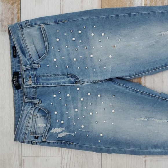 Judy Blue jeans - Picture 2 of 6